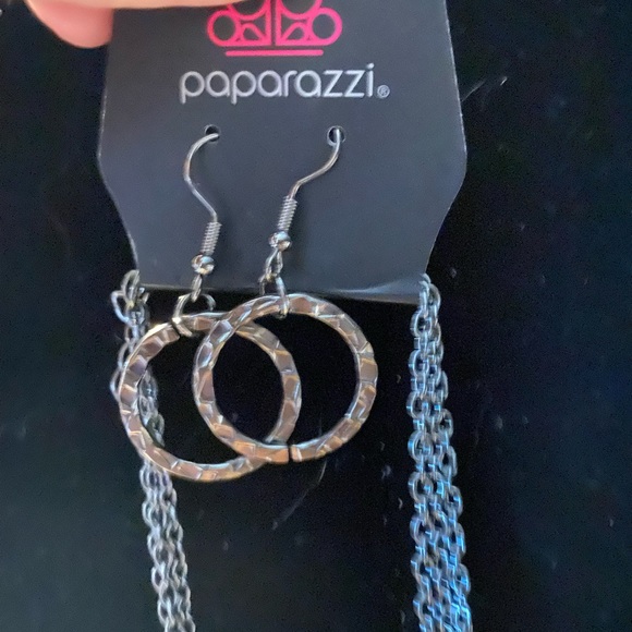 Jewelry Set - Picture 4 of 6